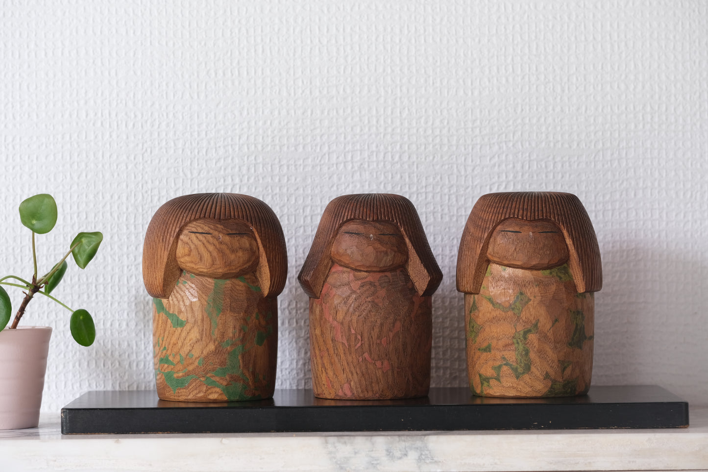 Kokeshi Art by Issetsu Kuribayashi 栗林一雪 (1924-2011)