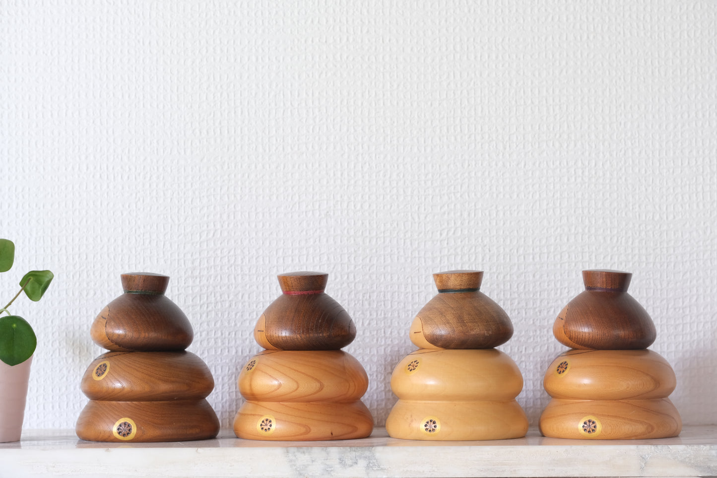 Spring, Summer, Autumn, and Winter (Haru Natsu Aki Fuyu) 春 夏 秋 冬 by Watanabe Yuji 渡辺雄二 (1951-)