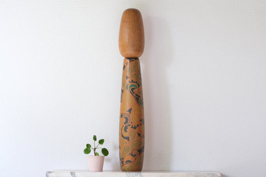 Butterfly (Chō) 蝶 by Issetsu Kuribayashi 栗林一雪 (1924-2011)