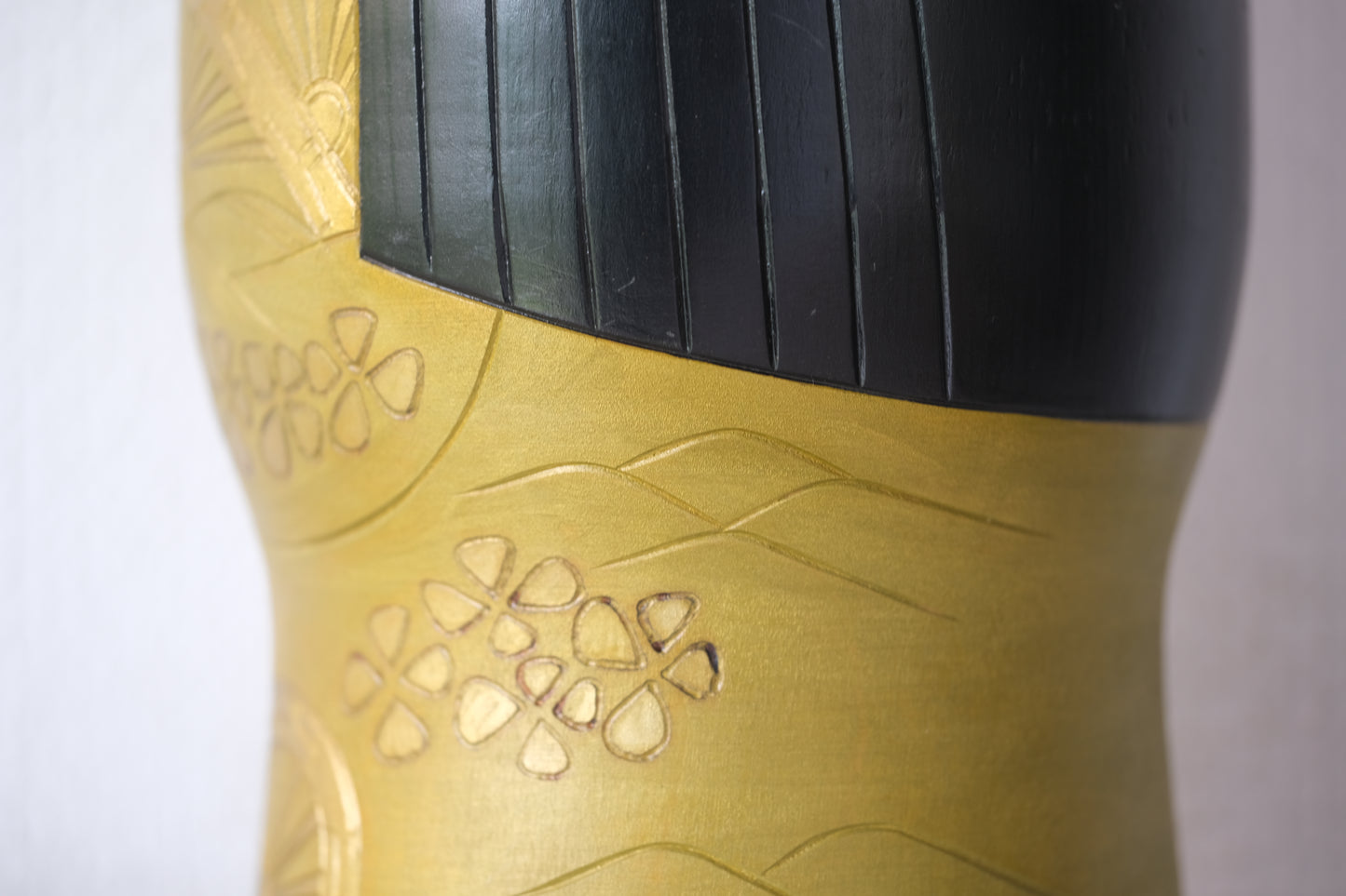 Fleeting Moment (Tamayura) たまゆら by Yoshida Takashi 吉田 多加志 (1948-2007)