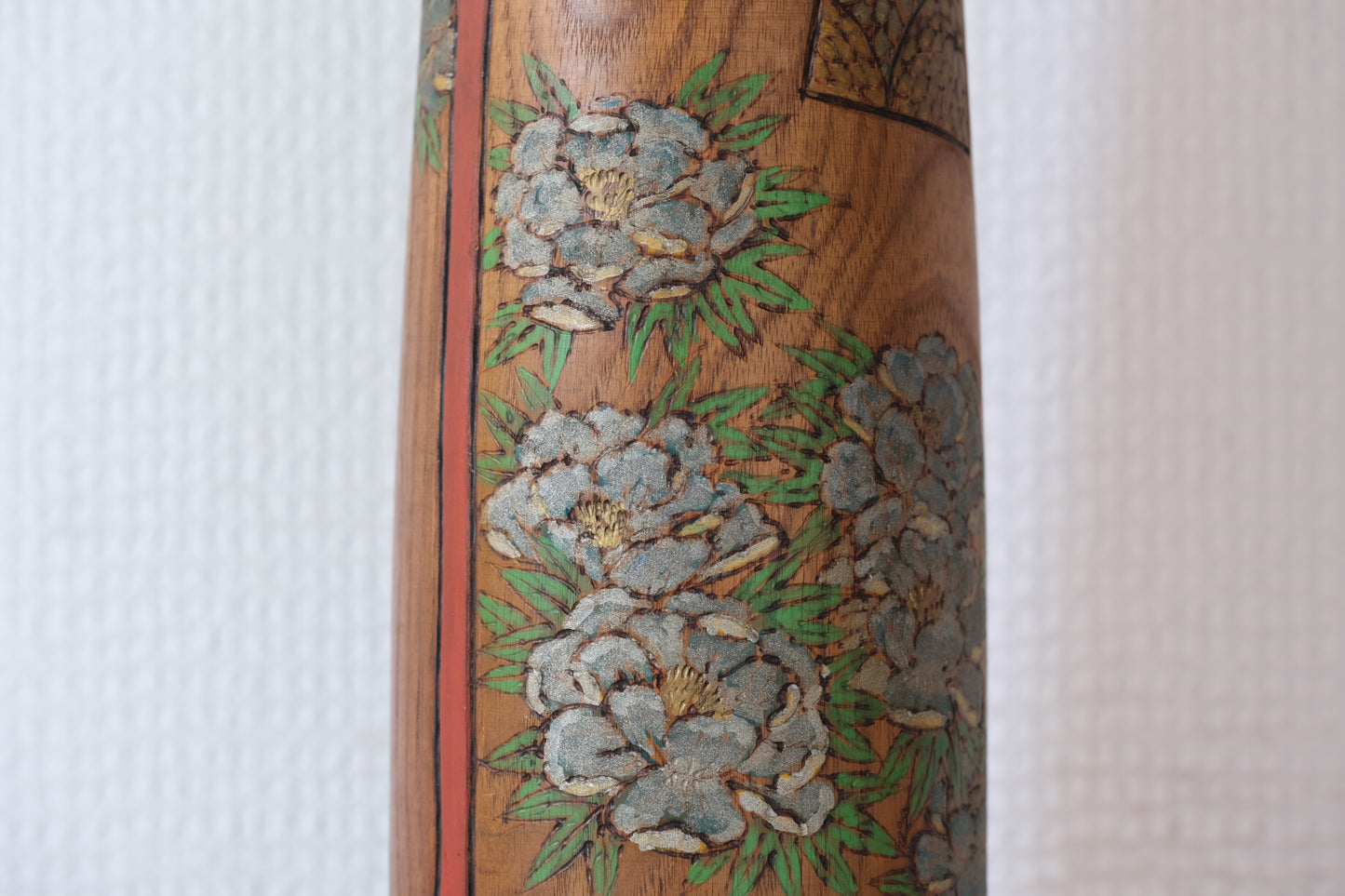 The Scent Of The Wind (Kazekaoru) 風薫る by Sato Suigai 佐藤翠崕 (1920-)