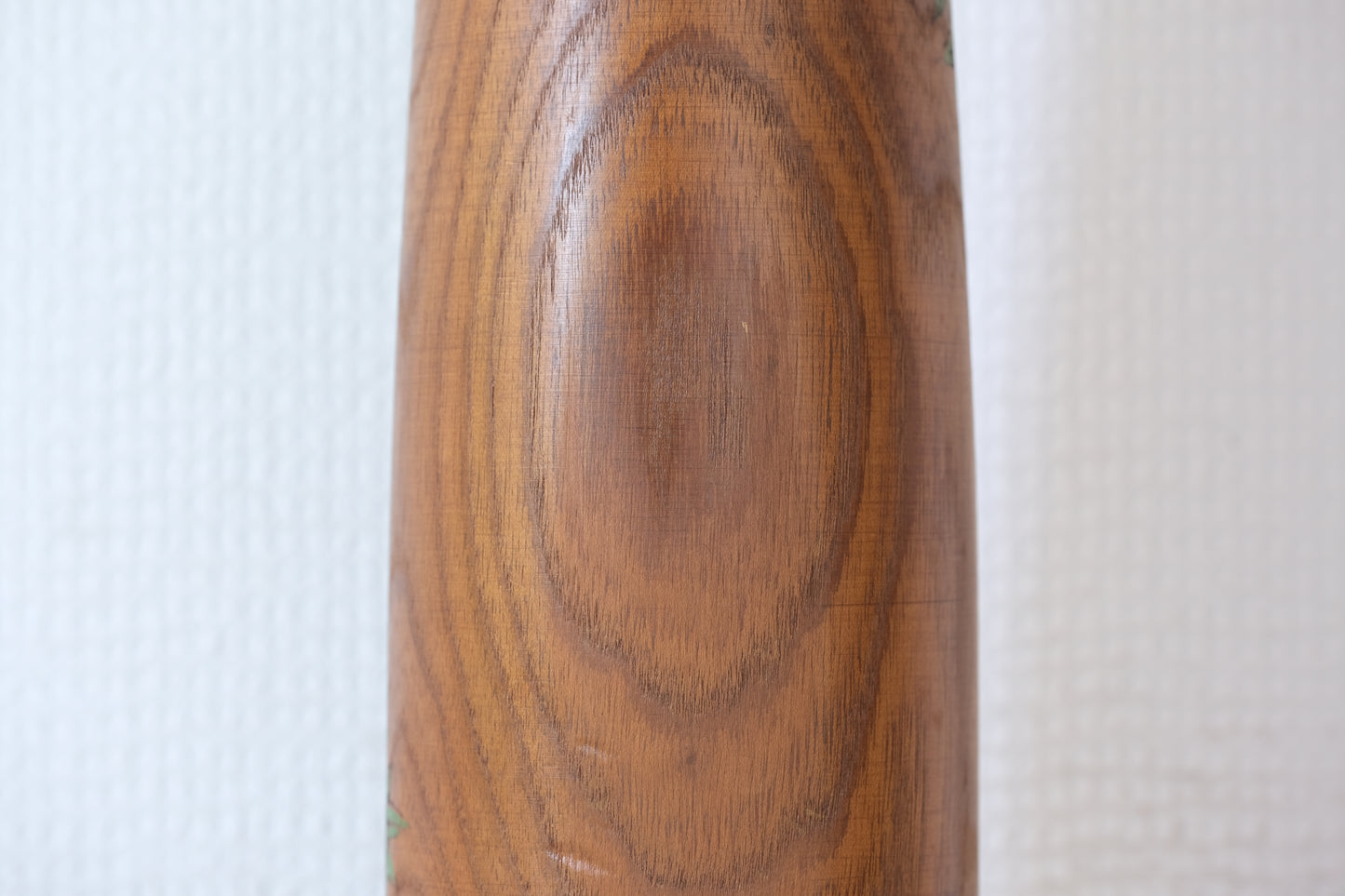 The Scent Of The Wind (Kazekaoru) 風薫る by Sato Suigai 佐藤翠崕 (1920-)