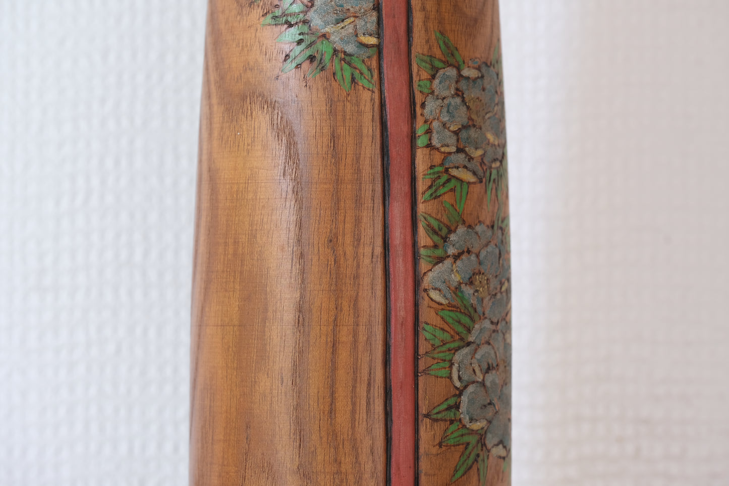 The Scent Of The Wind (Kazekaoru) 風薫る by Sato Suigai 佐藤翠崕 (1920-)