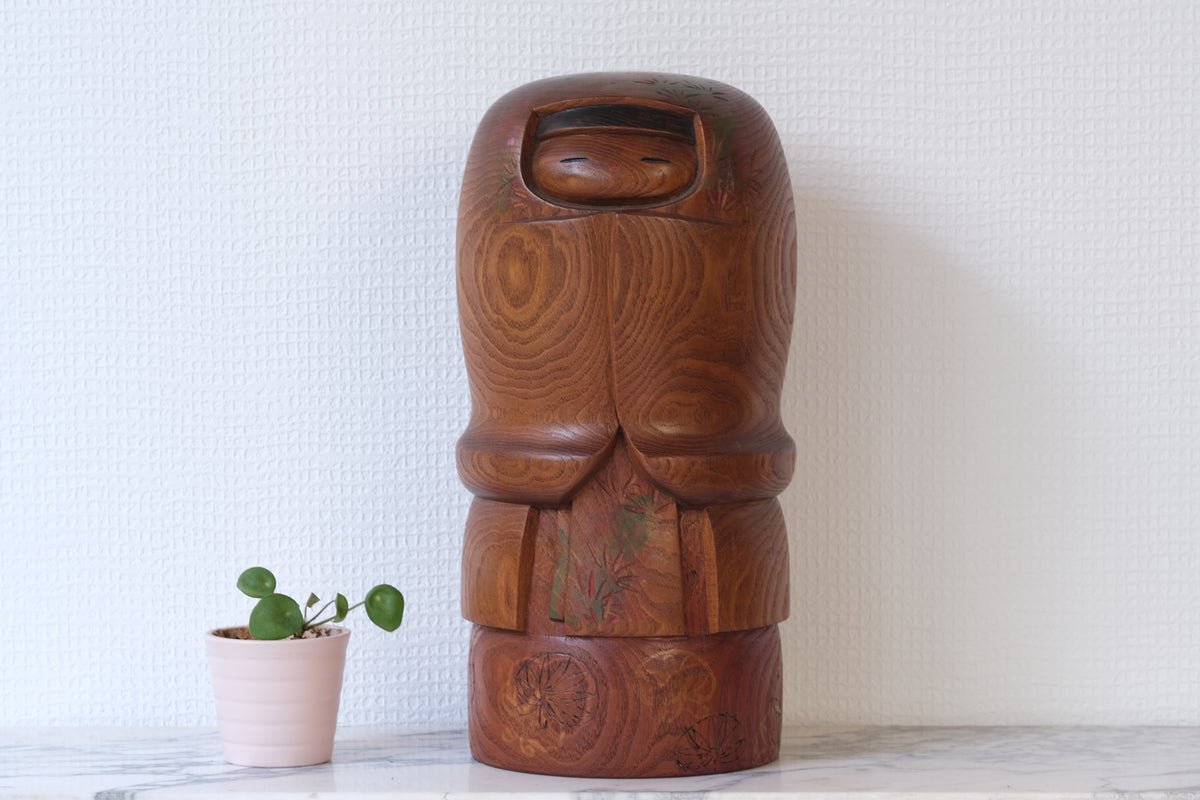 Kokeshi Art by by Kato Masami 加藤正美 (1925-) | 31 cm