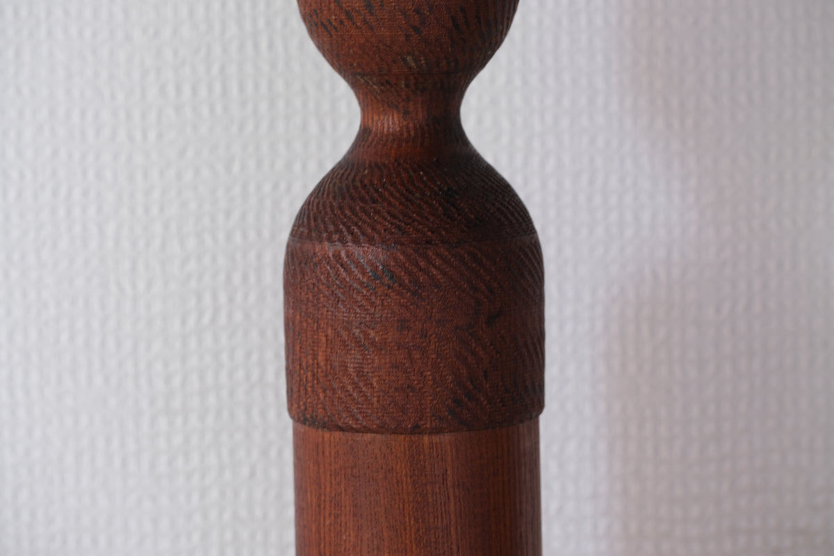 Boy (Warabe) わらべ Kokeshi Art by Shozan Shido 志形尚山 (1932-1995) | Dated: 1976 | 58,5 cm