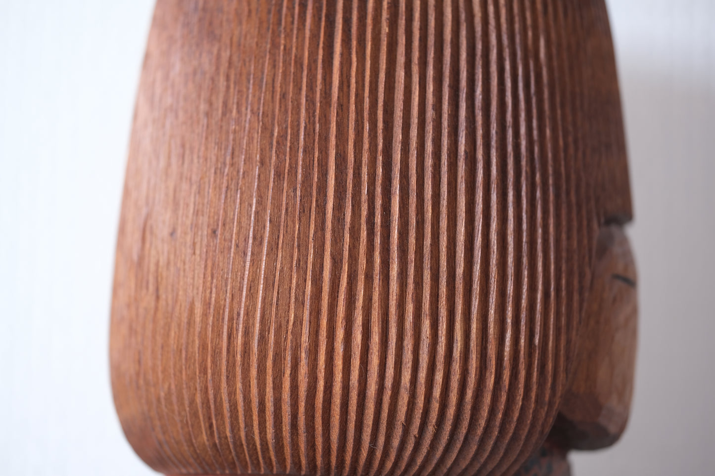 Kokeshi Art by Issetsu Kuribayashi 栗林一雪 (1924-2011) | 27 cm
