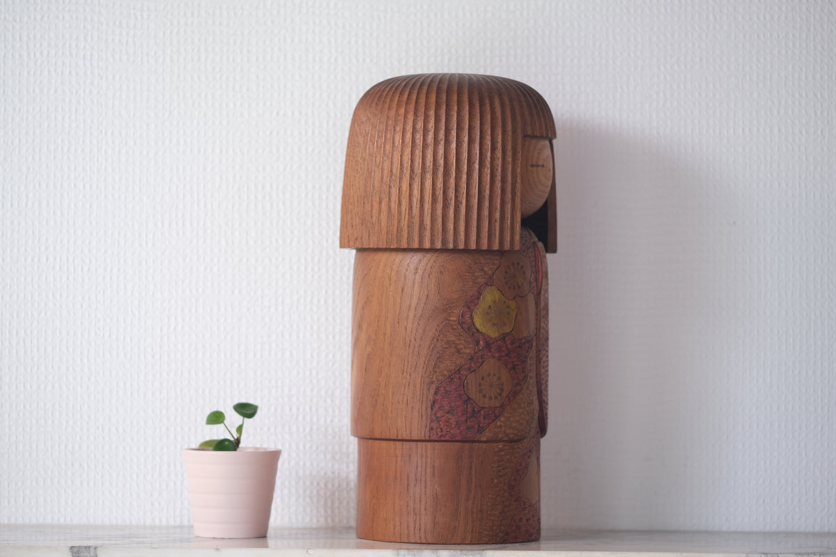 Kokeshi Art by by Kato Masami 加藤正美  (1925-) | 31 cm