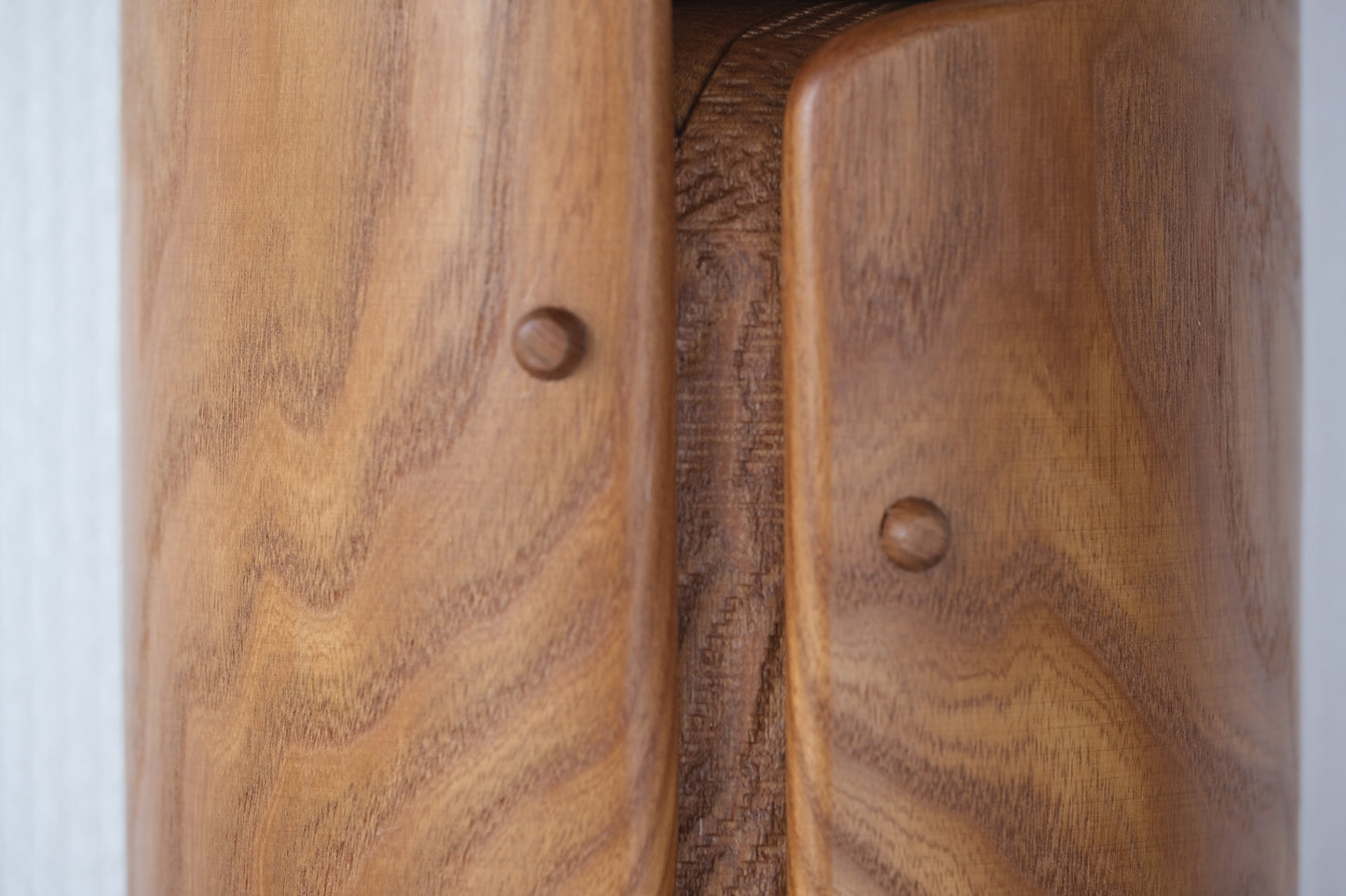 Machiharu - Waiting For Spring (Taishun) 待春 by Shozan Shido 志形尚山 (1932-1995)