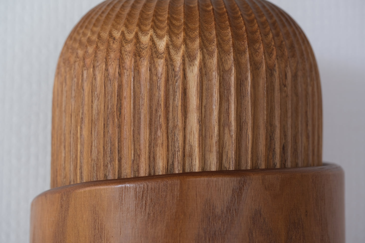 Machiharu - Waiting For Spring (Taishun) 待春 by Shozan Shido 志形尚山 (1932-1995)