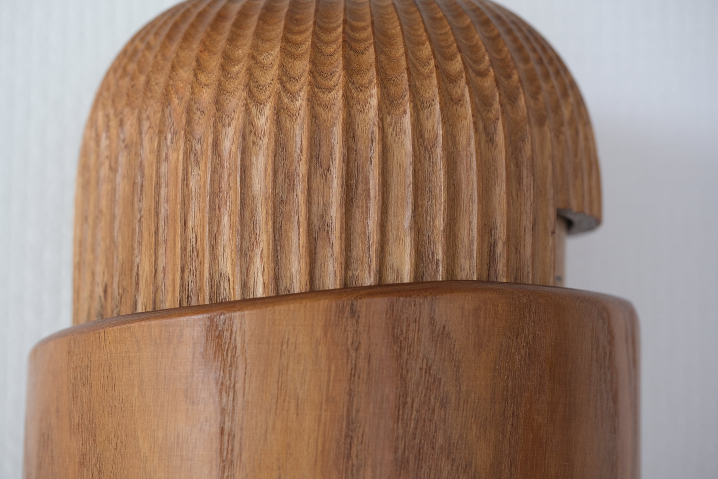 Machiharu - Waiting For Spring (Taishun) 待春 by Shozan Shido 志形尚山 (1932-1995)