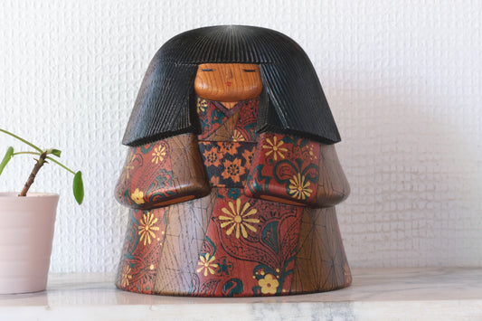 Flower Tapestries (Hana Tsudzure) 花つづれ by Watanabe Yuji 渡辺雄二 (1951-)