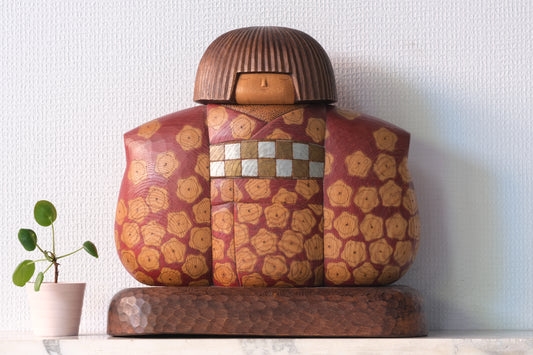 Kokeshi Art by Sansaku Sekiguchi 関口 三作 (1925-2018) | Dated: 1985 | 34 cm