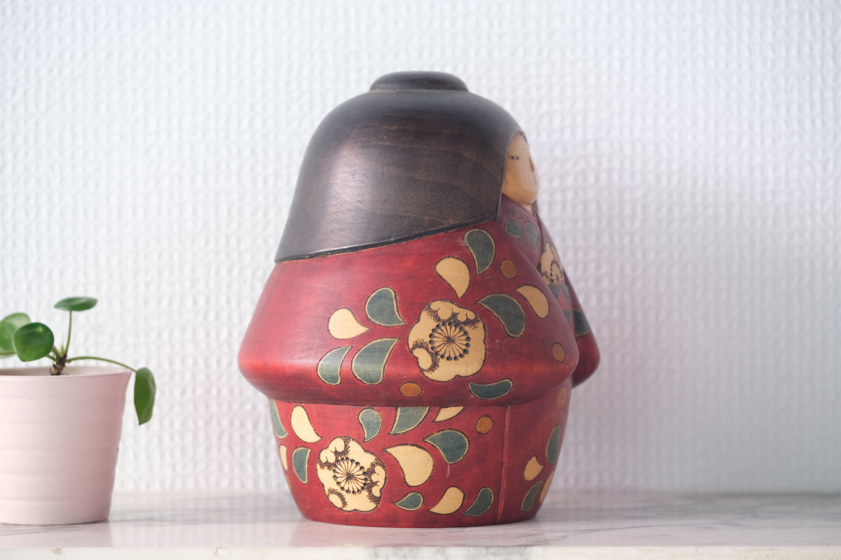 Flower Child (Hanawakame) 花童女 by Watanabe Yuji 渡辺雄二 (1951-) | 18 cm