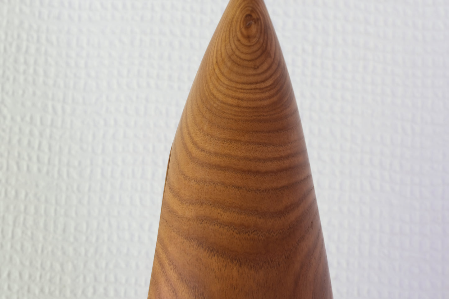 Weight of Snow (Uki no omo) 雪の重 by Shozan Shido 志形尚山 (1932-1995) | 39 cm