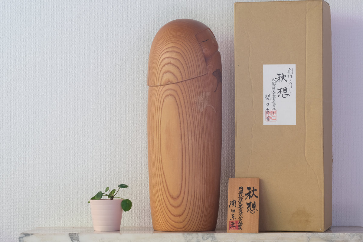 Autumn Thoughts (Shūsō) 秋想 by Toa Sekiguchi 関口東亜 (1942-) | 39 cm