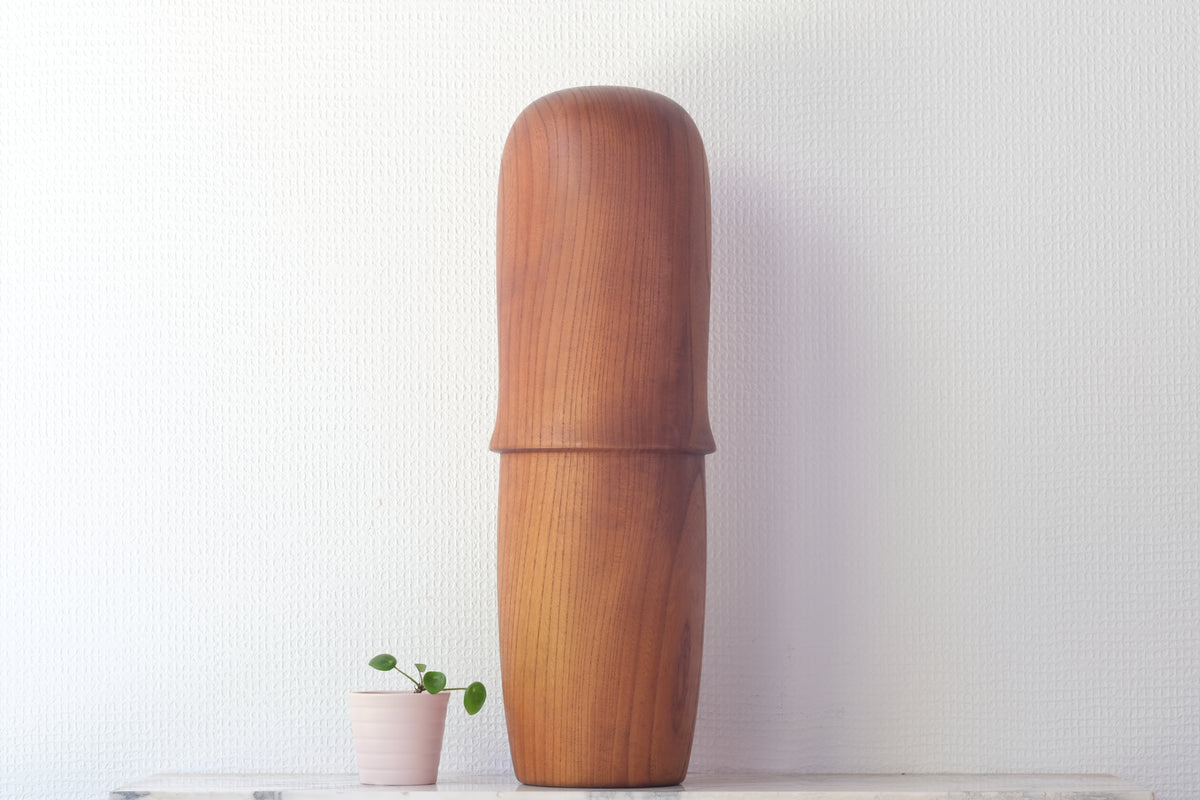 Thoughts of Spring (Shunsō) 春想 by Takeda Masashi 武田 まさし (1930-2015) | 45 cm