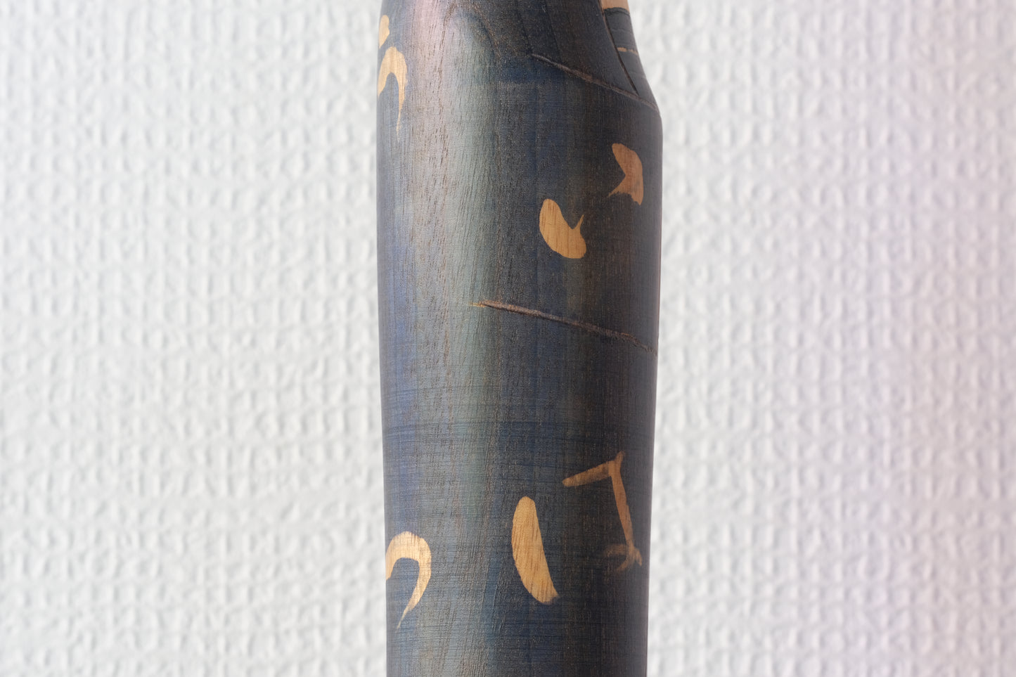 Refined Elegance (Iki) 粋 by Sansaku Sekiguchi 関口 三作 (1925-2018) | 38 cm