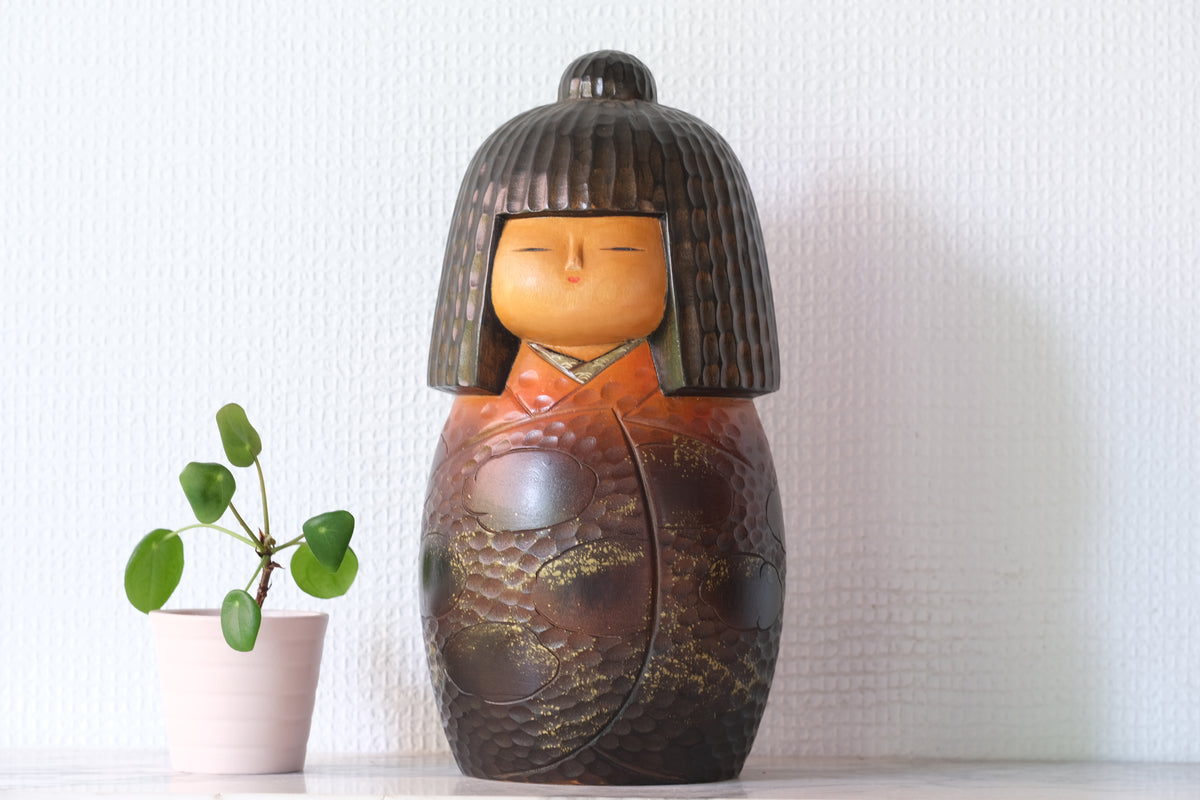 Kokeshi Art by Aoki Ryoka 青木蓼華 (1931-) | 20 cm